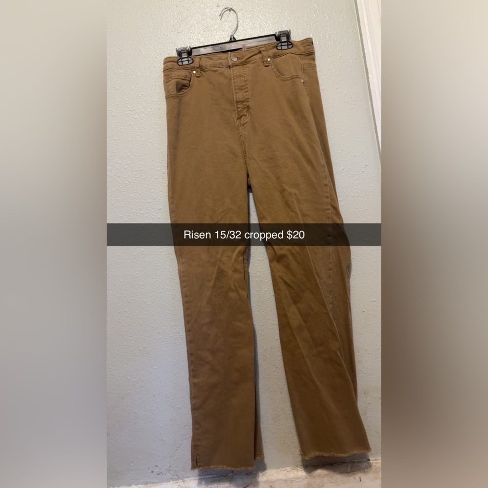 Risen Cropped Jeans